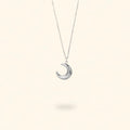 COLLAR MOON PLATEADO