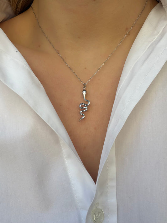 COLLAR MAMBA PLATEADO