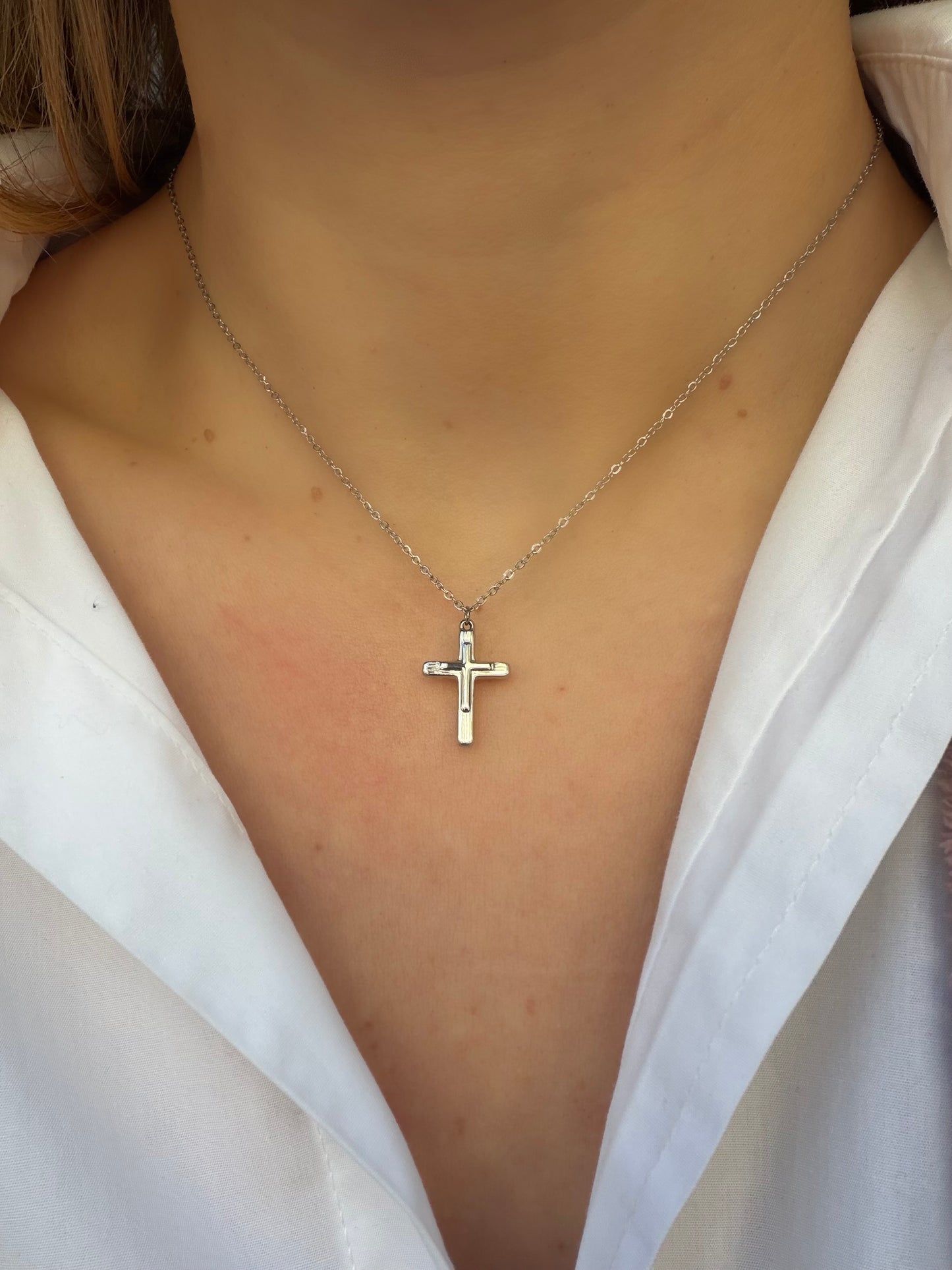 COLLAR BENDITA PLATEADO