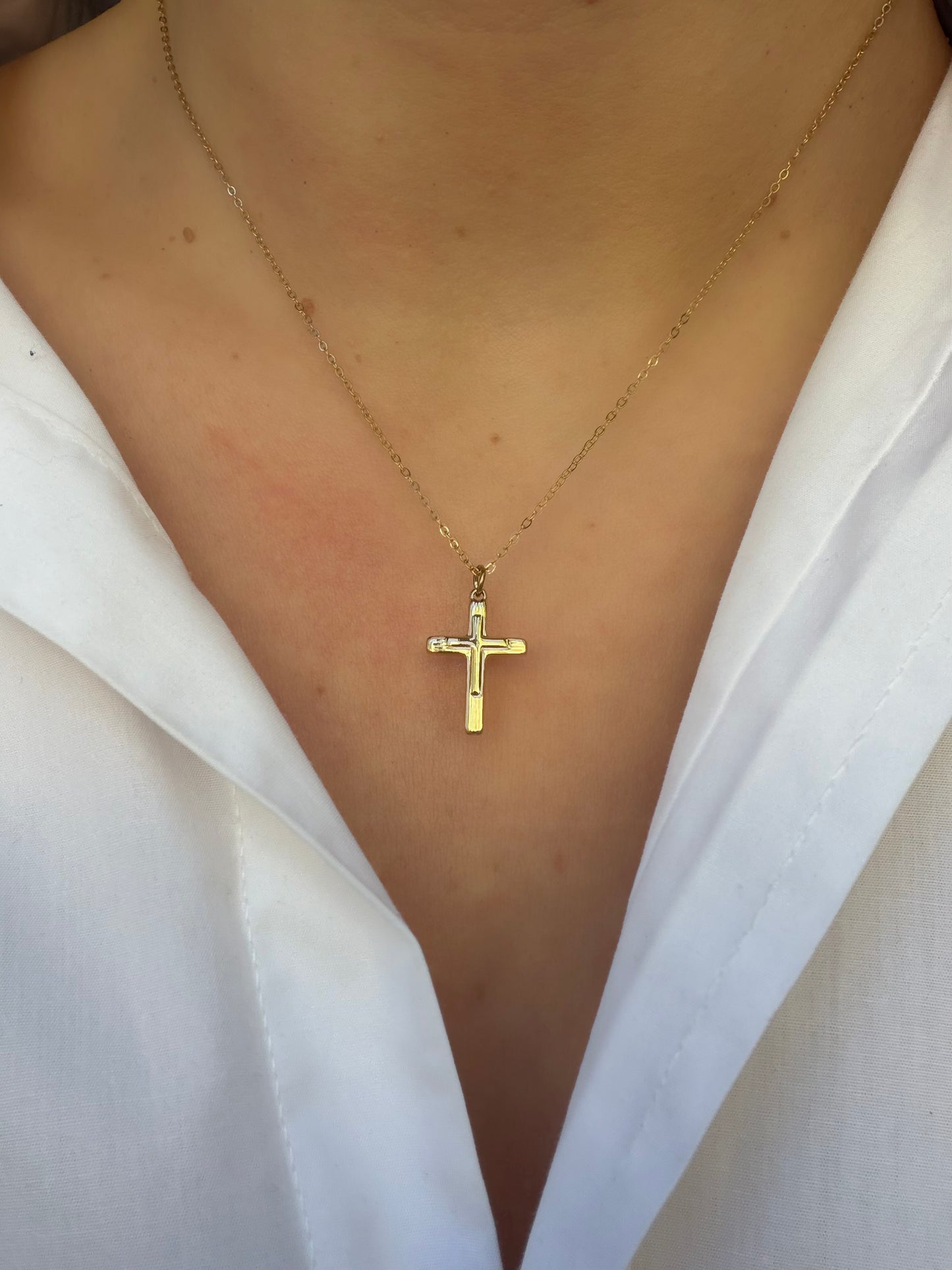 COLLAR BENDITA DORADO