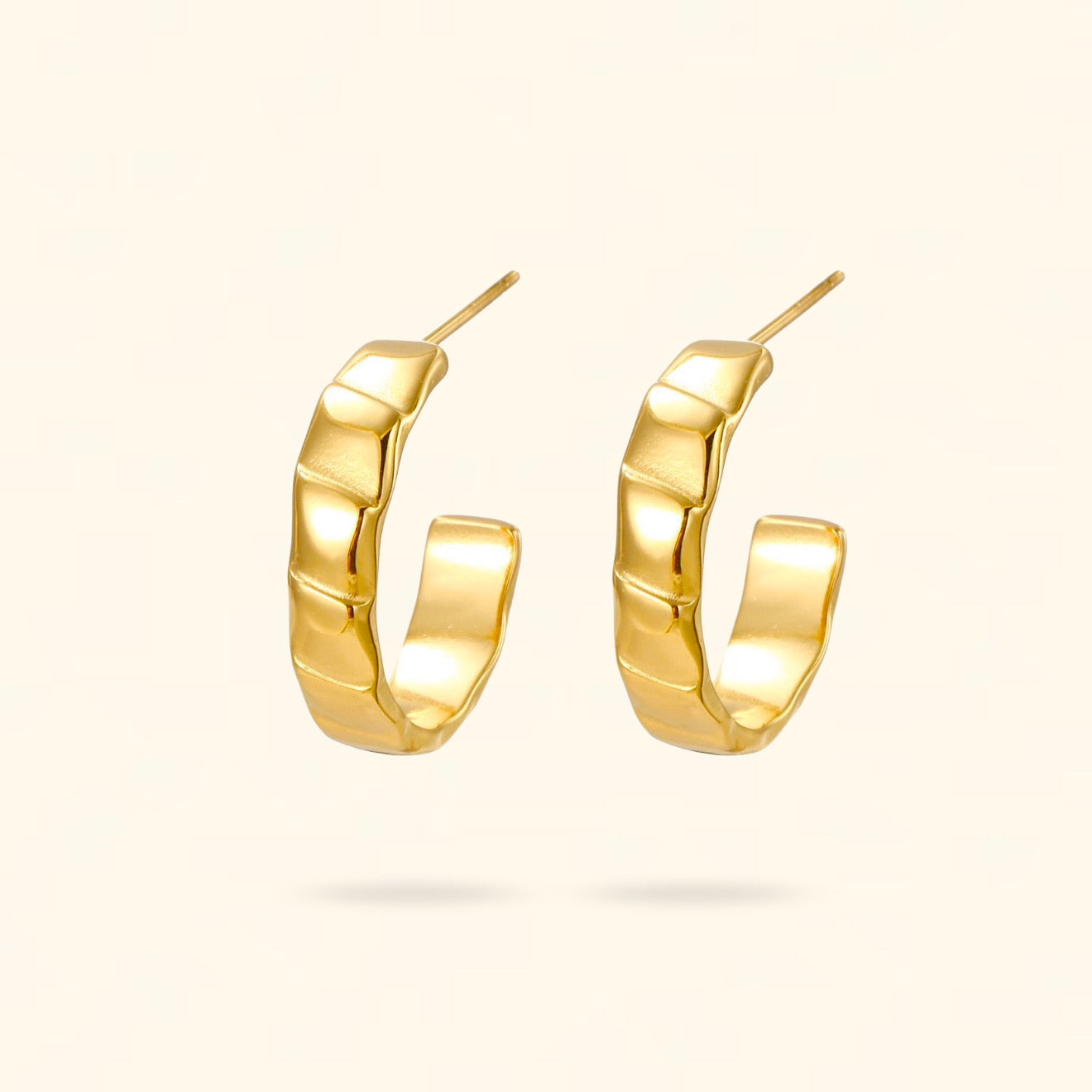 PENDIENTES CLARA DORADOS