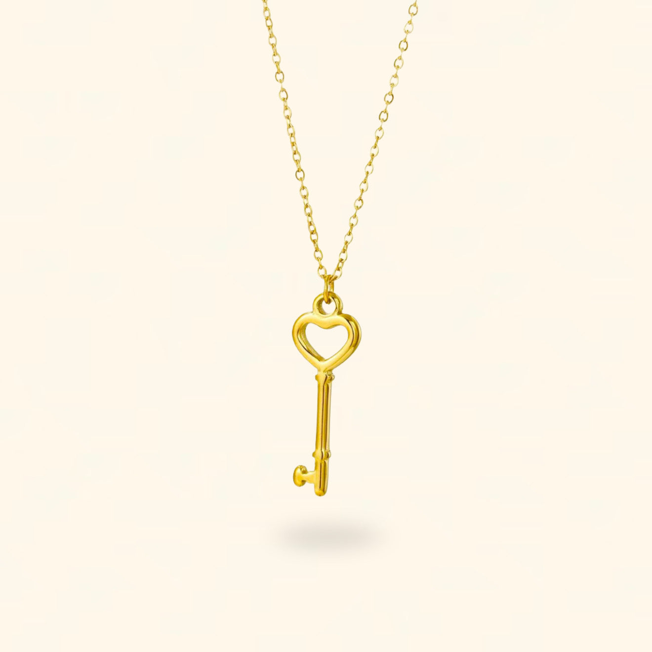 COLLAR LLAVE DORADO