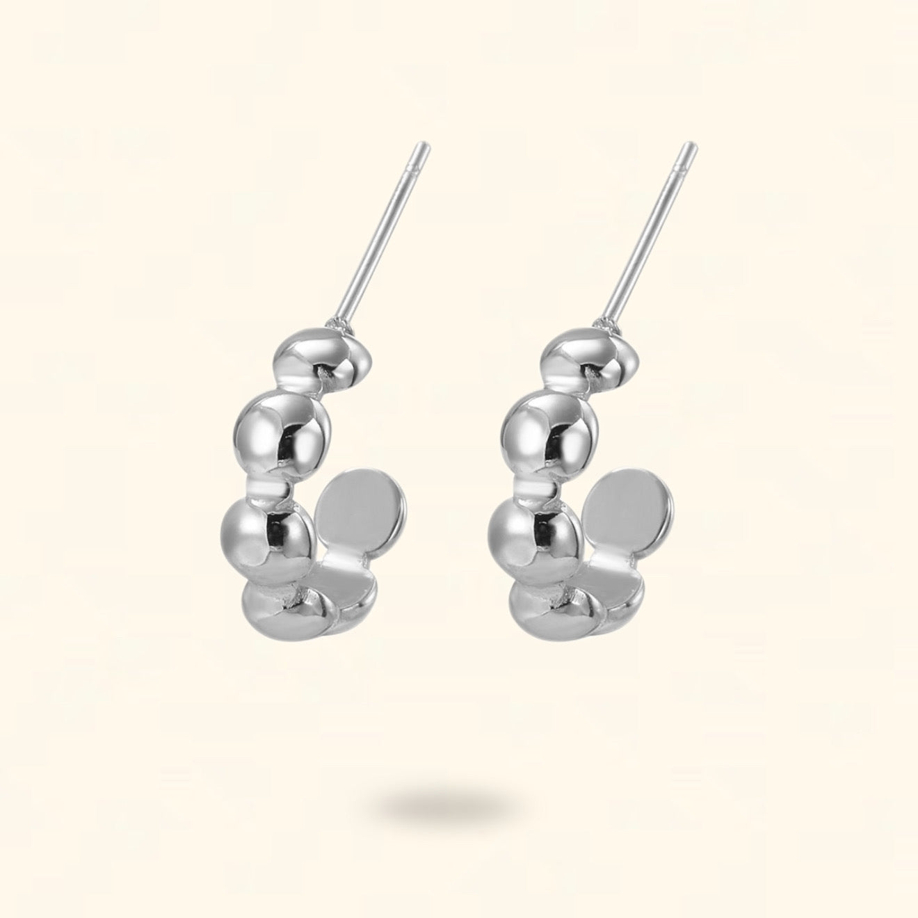 PENDIENTES ÓRBITA PLATEADO
