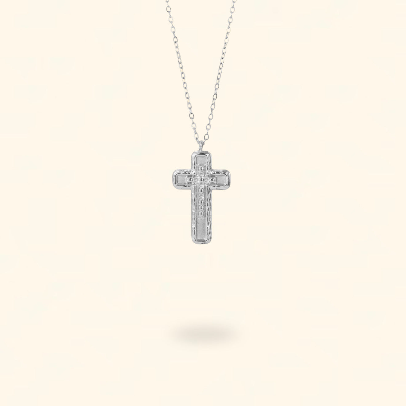 COLLAR CRUZE PLATEADO