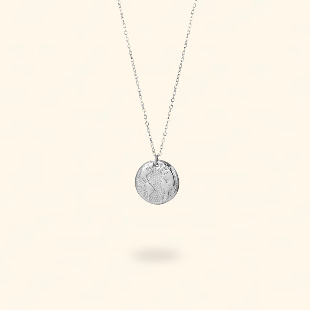 COLLAR MUNDO PLATEADO