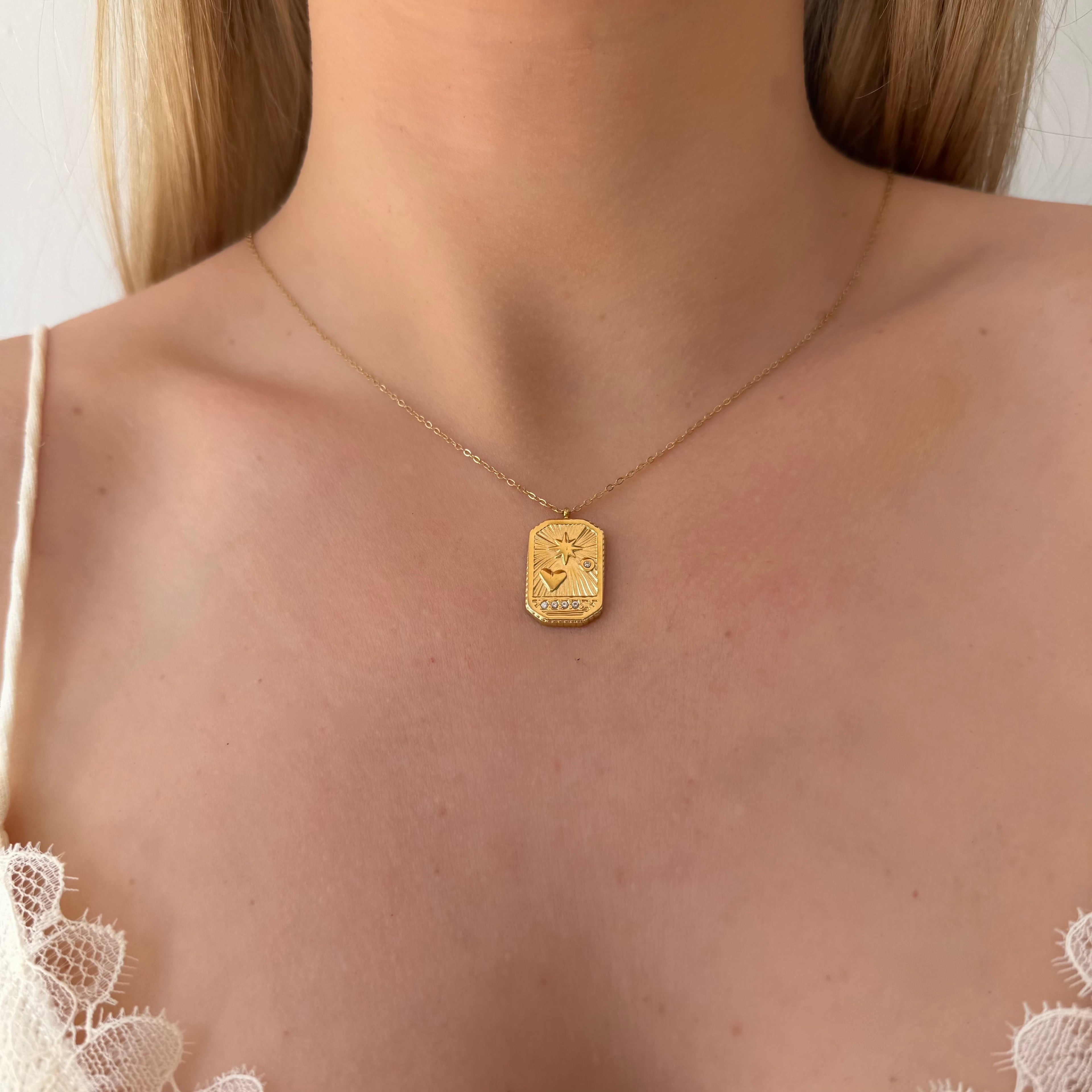 COLLAR AMORA CELESTE PLATEADO